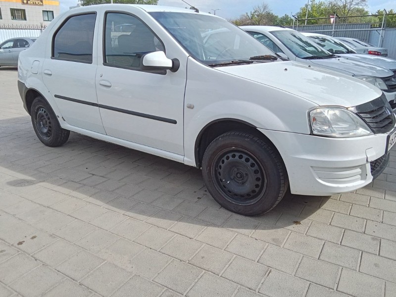 Renault Logan